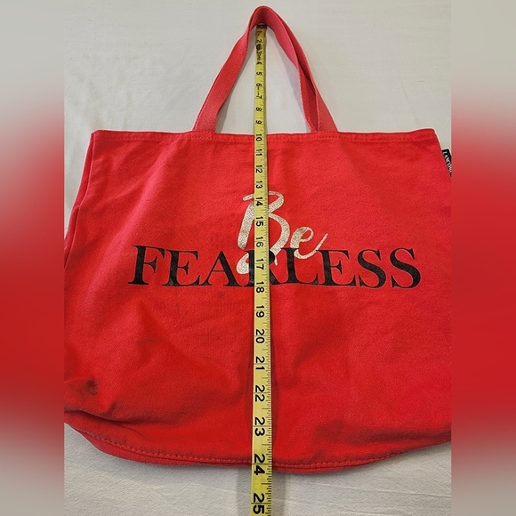 Lancome Paris Red 'Be Fearless' Tote Shoulder bag - Picture 5 of 10